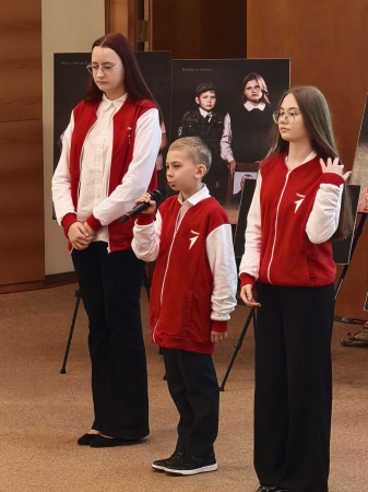 Лауреатами премии «Окопная свеча» стали «Наследники Победы»