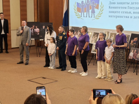 Лауреатами премии «Окопная свеча» стали «Наследники Победы»